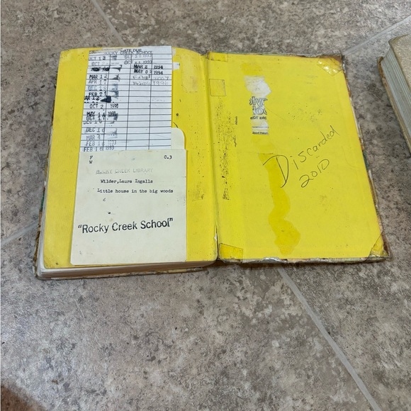 3 discarded library hardback/paperback Laura Ingalls Wilder 1953,1961 books - Picture 6 of 12